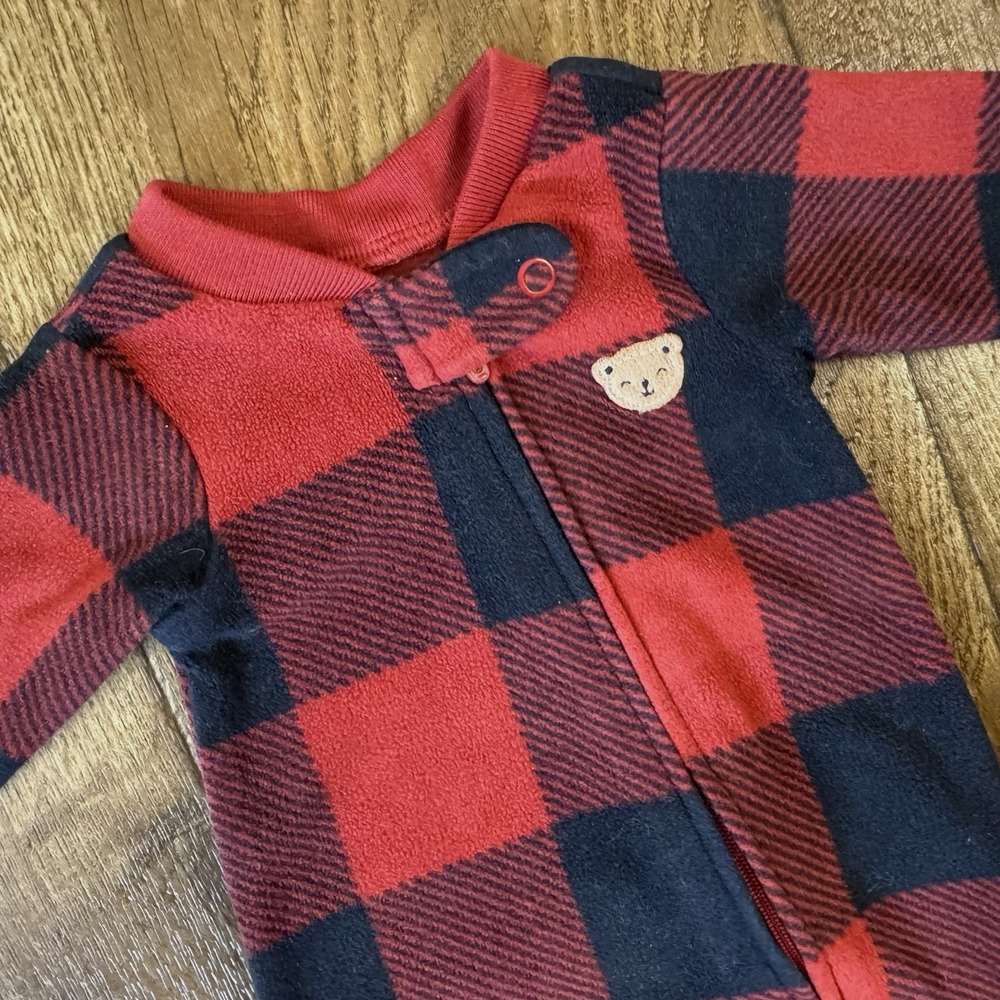 Carters Preemie Baby Boy Sleeper Red Black Plaid Fleece Outfit Bear Zipper